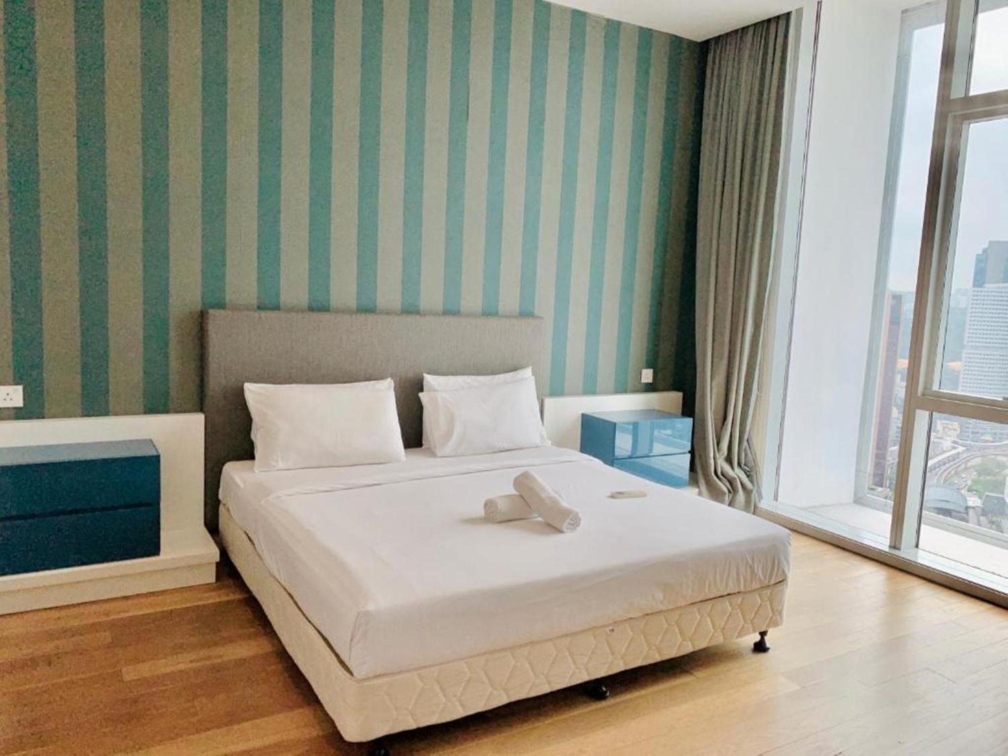 Platinum Klcc Family Apartment *
